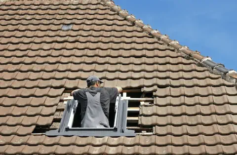 Pose de velux - Saint-Nicolas-de-Port